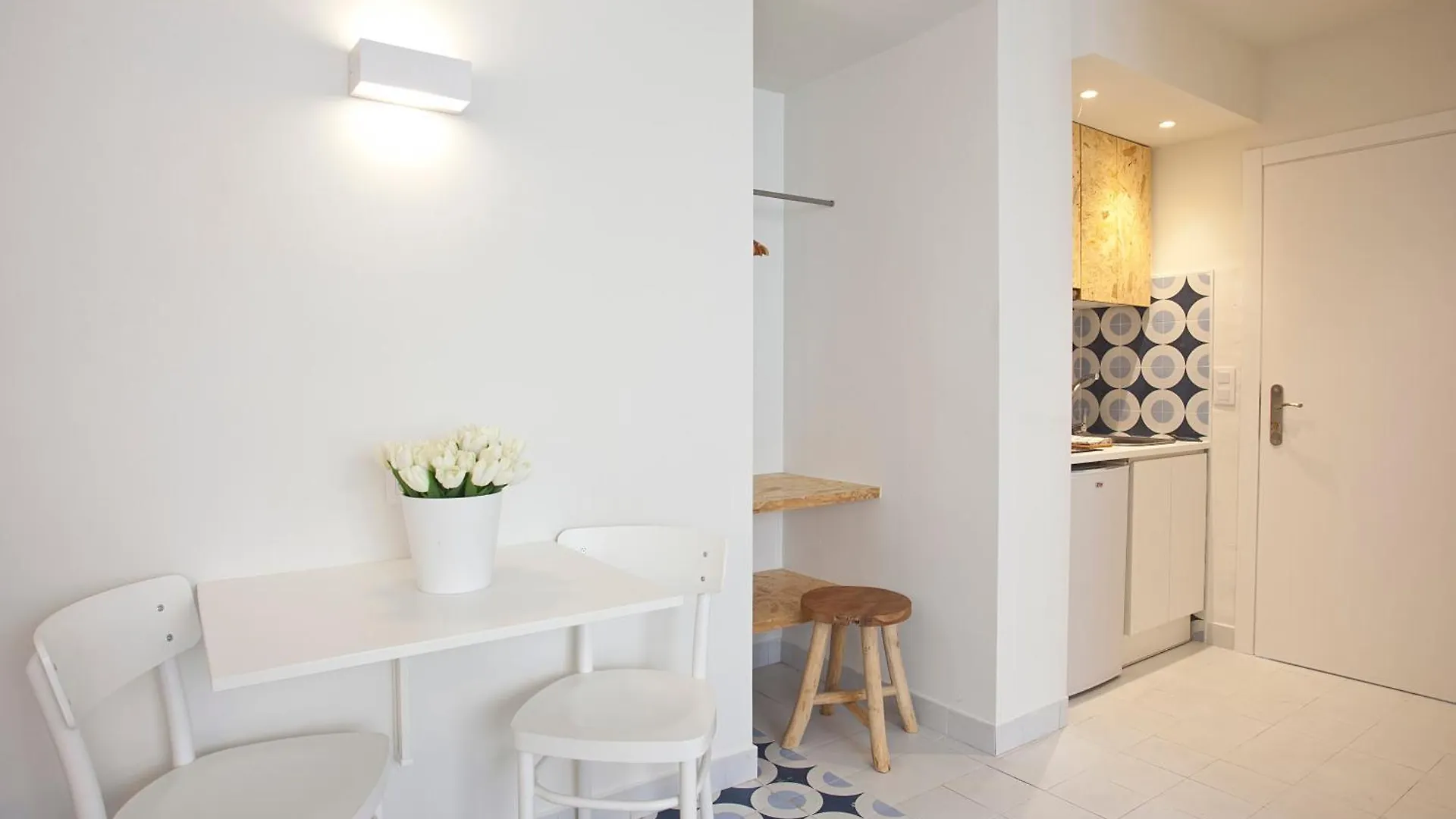 *** Apart Otel Bj Cala Morlanda Estudios (Adults Only) S'Illot  İspanya