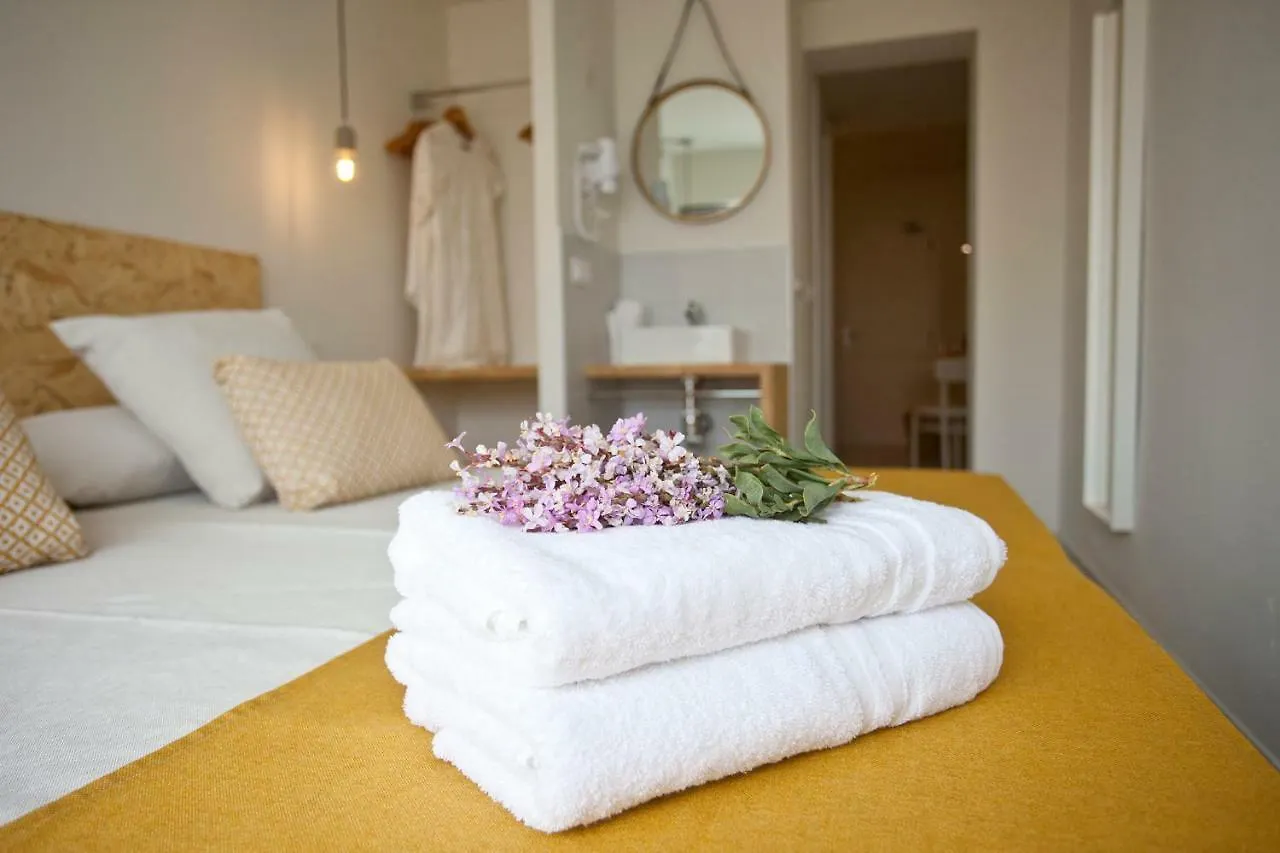 Apartahotel Cala Morlanda Estudios S'Illot